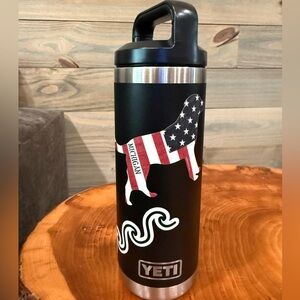 Yeti Black and Silver Water Bottle with Patriotic Dog Design
